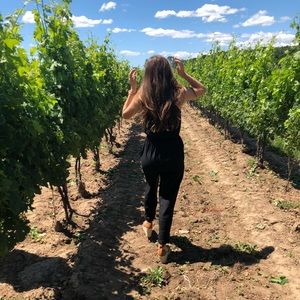 Meet your Posher, Claire